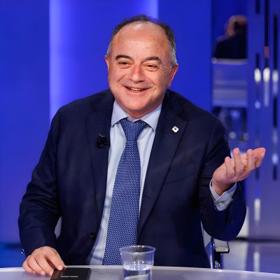 Il Procuratore antimafia  NICOLA GRATTERI  a Ugento. Presenter&agrave; il lib...